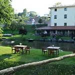 Отель Boutique Pri Mlyne Лозорно